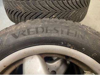 Banden en Velgen Vredestein 4x Band + MB velg