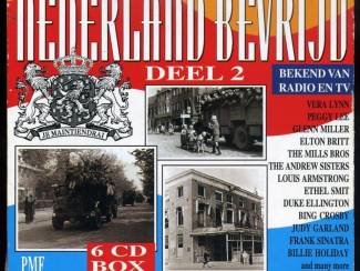 CD Nederland Bevrijd 2 84 nrs 6 CD's met liedjes uit de oorlog