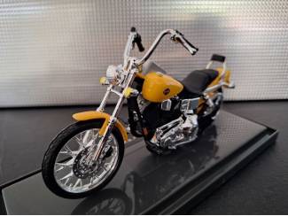 Tweewielers Harley-Davidson FXDWG Dyna Wide Glide Schaal 1:18