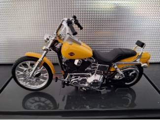 Tweewielers Harley-Davidson FXDWG Dyna Wide Glide Schaal 1:18