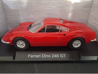 Auto's Ferrari Dino 246 GT 1969 Schaal 1:18