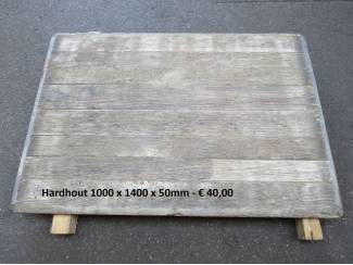 Tegels en Terrasdelen Mooie steenschotten uit voorraad leverbaar