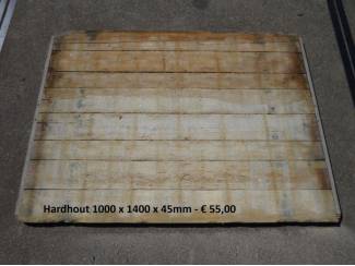 Tegels en Terrasdelen Mooie steenschotten uit voorraad leverbaar