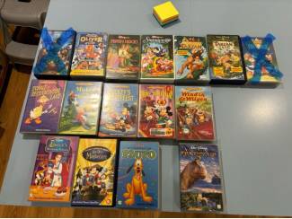 VHS Disney VHS videoband Tarzan classic + vervolg Tarzan & Jane Neder