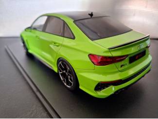 Auto's Audi RS3 Limousine 2022  Mint groen Schaal 1:18