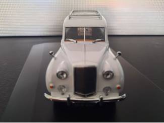 Auto's Begrafenisauto Austin Sheerline 125 Hearse wit Schaal 1:43