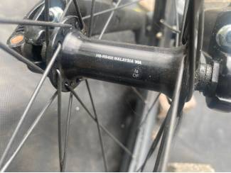 Onderdelen MTB Voorwiel, band en voorvork