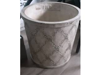 Mooie plantenpot tekoop