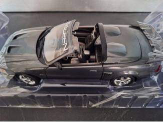 Auto's Ford Mustang Saleen S281 SC 2003 Schaal 1:18