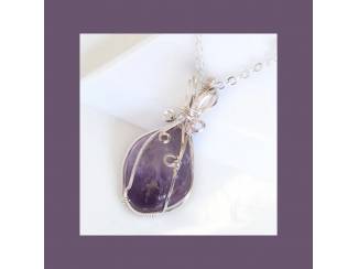 Hanger met amethyst