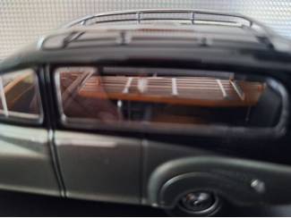 Auto's Begrafenisauto Austin Princes Hearse Schaal 1:43