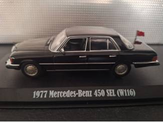 Auto's Mercedes Benz 450 SEL W116 Rocky IV Schaal 1:43