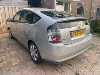 Toyota Toyota Prius