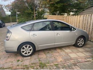 Toyota Toyota Prius