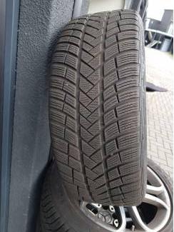 Machines | Lasapparaten Ruilen Mercedes velgen voor een lasset met flessen.