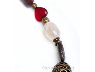 Kettingen Ketting van natuursteen