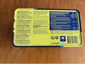 Blikken Blik Roka klein rechthoekig met reli&euml;f blauw geel bakker