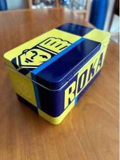 Blikken Blik Roka klein rechthoekig met reli&euml;f blauw geel bakker