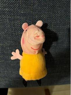 Speelgoed | Knuffels Peppa Pig knuffel big gele jurk Peppa big biggetje