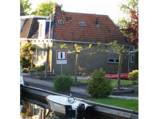 Huizen te koop Te koop  Nes- Akkrum AAN OPENBAARVAARWATER . Gezin-Senior Wooning