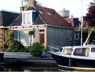 Huizen te koop Te koop  Nes- Akkrum AAN OPENBAARVAARWATER . Gezin-Senior Wooning