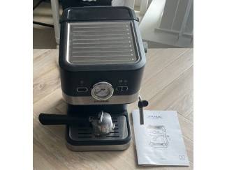 Hyundai espressomachine, zo goed als nieuw