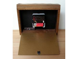 Woonaccessoires | Klokken Vintage eikenhouten tafelklok Atlanta QUARTZ ZGAN