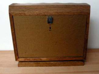 Woonaccessoires | Klokken Vintage eikenhouten tafelklok Atlanta QUARTZ ZGAN