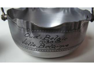 Overige Oud België 1930 Vielle Belgique schaaltje + bekertje gebruik
