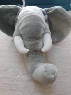 Kinderkamer | Inrichting en Decoratie pluche olifantenkop