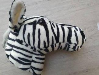 Kinderkamer | Inrichting en Decoratie pluche zebrakop