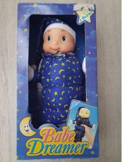 Glow in the dark babe dreamer