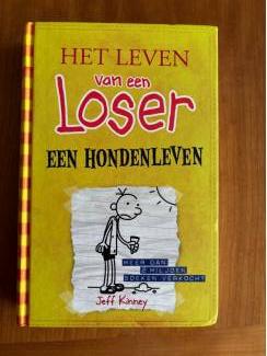 Leven van een loser deel 4 Een hondenleven ( Jeff Kinney )
