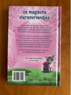 Kinderboeken De magische dierenvriendjes : poesje Kitty gaat logeren (7-9jr)