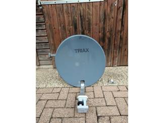 t.v. schotel antenne compleet met toe behoren