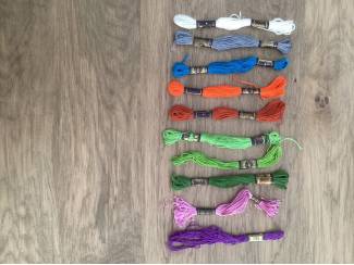 Strengetjes borduurgaren - 2 soorten - diverse kleuren