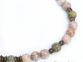 Kettingen Ketting van natuursteen