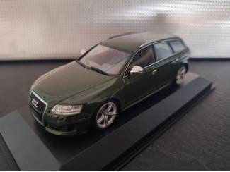 Audi RS6 Avant 2007 Schaal 1:43
