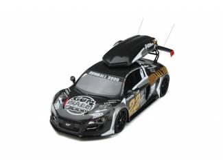 Auto's Audi R8 Bodykit Gumball 3000 2012 Schaal 1:18