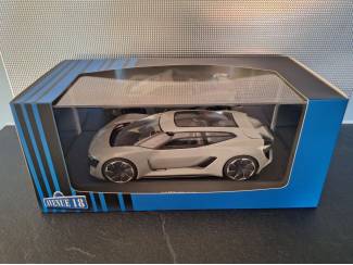 Auto's Audi P8 e-Tron Schaal 1:18