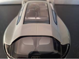 Auto's Audi P8 e-Tron Schaal 1:18
