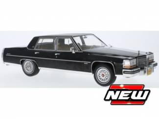 Cadillac Fleetwood Brougham 1982 Schaal 1:18