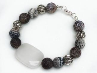 Armband van natuursteen