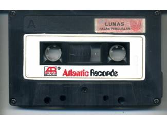 Cassettebandjes Hawaii's Greatest song by Marty Robbins 21 nrs Indonesia ZG