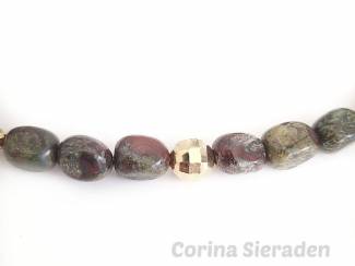 Kettingen Ketting van dragon blood