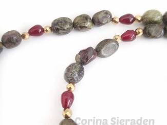 Kettingen Ketting van dragon blood