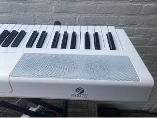 Piano's Fazley FSP-200W elektrische piano
