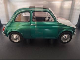 Auto's Fiat 500 Tribute To Italia 1965 Schaal 1:18