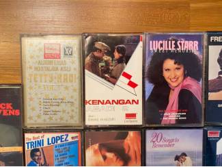 Cassettebandjes 16  cassettebandjes diverse