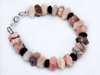 Armband van natuursteen